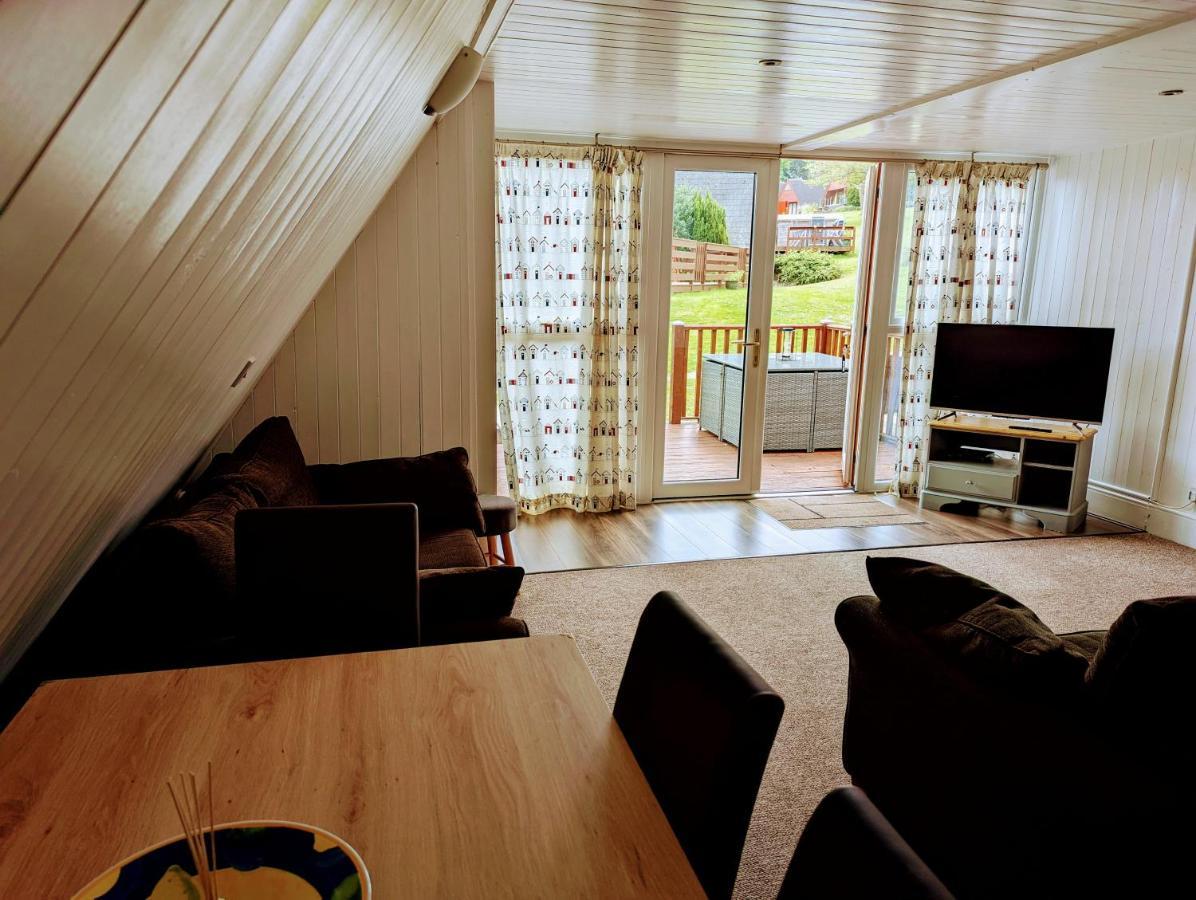 Seaside Chalet - Sleeps 6 Kingsdown  Exteriör bild