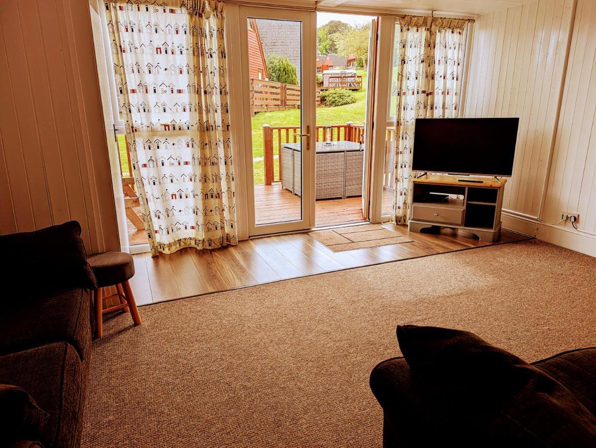 Seaside Chalet - Sleeps 6 Kingsdown  Exteriör bild